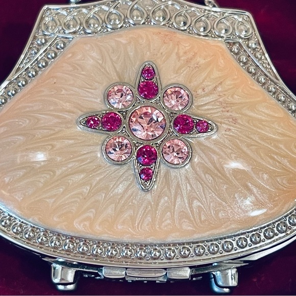 Jeweled Trinket Box In The Shape Of A Handbag Tumbler - Picture 13 of 16